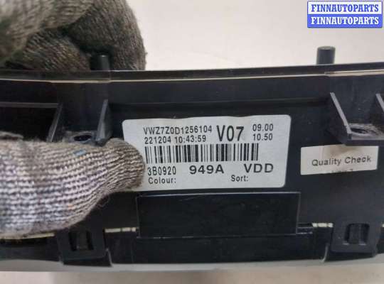 купить Щиток приборов (приборная панель) на Volkswagen Passat 5 2000-2005