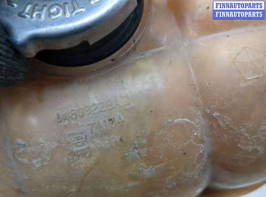 купить Бачок расширительный на Chrysler Voyager 2000-2007