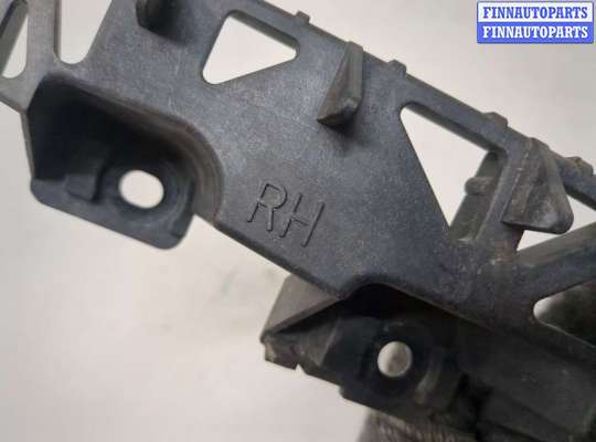 купить Кронштейн бампера на Mazda 5 (CR) 2005-2010