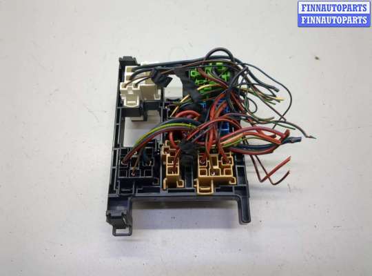 купить Блок реле на Audi Q3 2011-2018