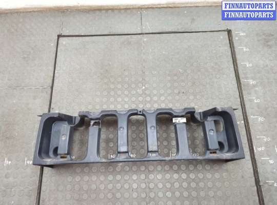 купить Кронштейн решетки радиатора на Hummer H3