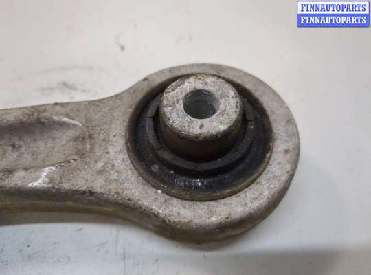 Рычаг подвески на Audi A6 (C6)