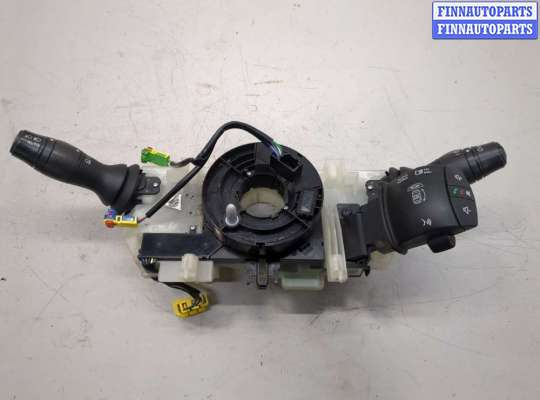 Переключатель поворотов и дворников (стрекоза) RN1582076 на Renault Scenic 2009-2012