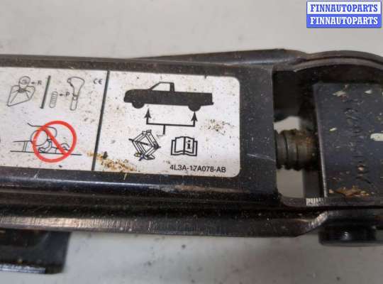 Домкрат на Ford F-150 XII