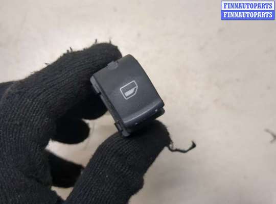 Кнопка стеклоподъемника (блок кнопок) AU1086243 на Audi Q7 2006-2009