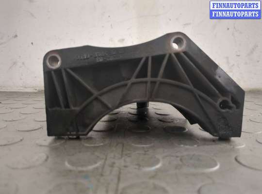 купить Кронштейн (лапа крепления) на BMW 7 E65 2001-2008