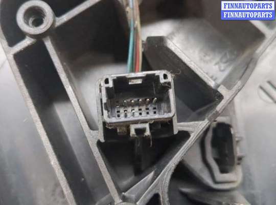 купить Зеркало боковое на Renault Megane 3 2009-2016