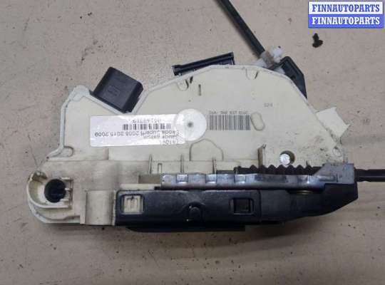 Замок двери SK432415 на Skoda SuperB 2008-2015