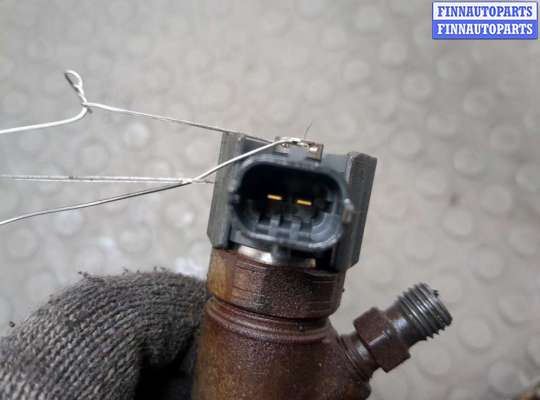 Форсунка топливная на Kia Sportage III (SL)