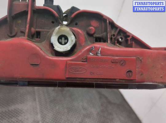 купить Рамка передняя (телевизор) на Ford C-Max 2002-2010