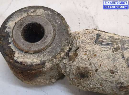 купить Амортизатор подвески на Nissan Navara 2004-2015