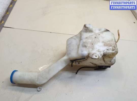 Бачок омывателя на Honda CR-V I (RD)