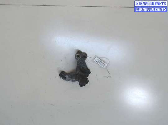 купить Кронштейн компрессора кондиционера на Volkswagen Golf 3 1991-1997