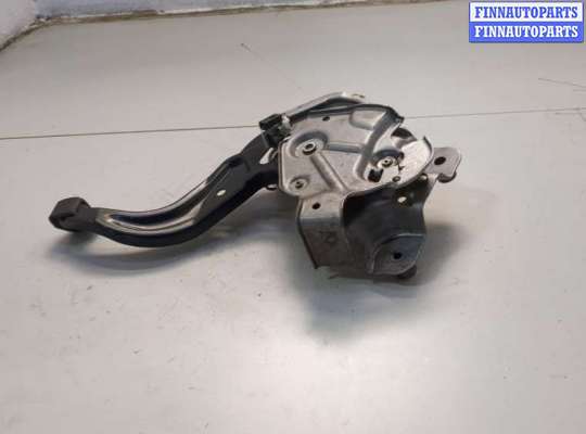 купить Педаль ручника на Infiniti QX56 2010-2013