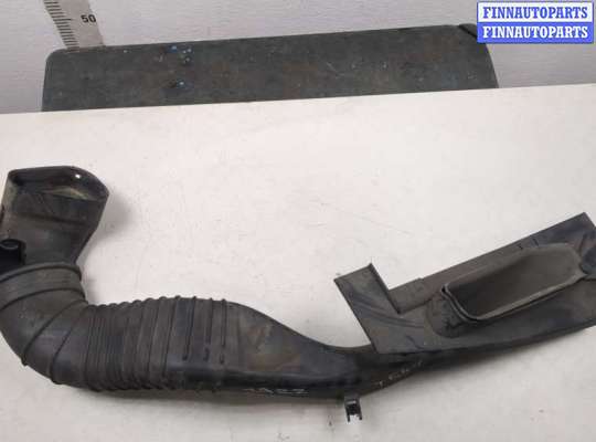 Воздухозаборник OP2259471 на Opel Insignia 2008-2017