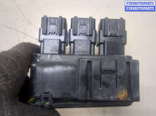 купить Блок реле на Nissan Qashqai 2006-2013