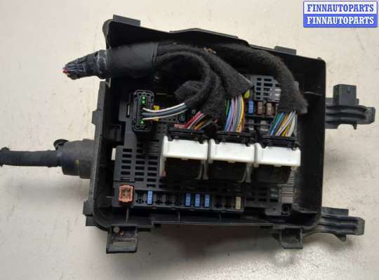Блок управления BSM (Блок предохранителей) PG1158562 на Peugeot 308 2013-2021