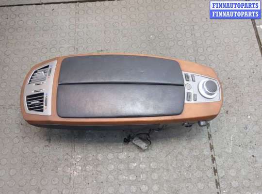 Подлокотник BM3136490 на BMW 7 E65 2001-2008
