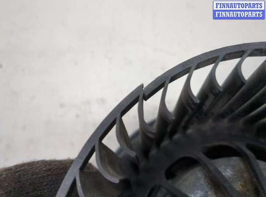 купить Двигатель отопителя (моторчик печки) на Volvo V50 2004-2012