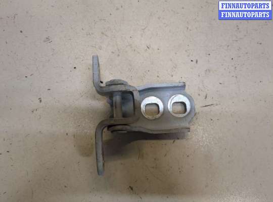 Петля двери на Chevrolet Cruze II (J400)