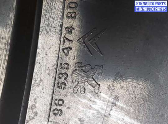 купить Фонарь (задний) на Citroen C4 Picasso 2006-2013