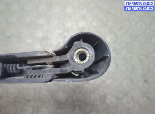 купить Щеткодержатель на Volkswagen Golf 5 2003-2009