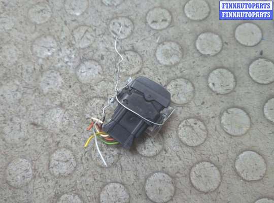 купить Кнопка открывания замков дверей на Renault Trafic 2001-2014