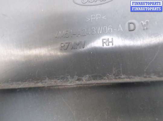 купить Обшивка центральной стойки на Ford Focus 2 2005-2008
