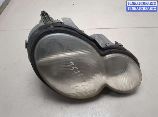 Фара передняя на Mercedes-Benz C (W203)