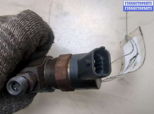 купить Форсунка топливная на Opel Zafira B 2005-2012