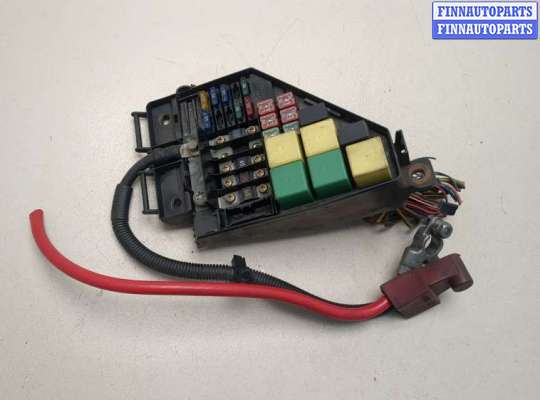 Блок предохранителей RV68472 на Rover 75 1999-2005