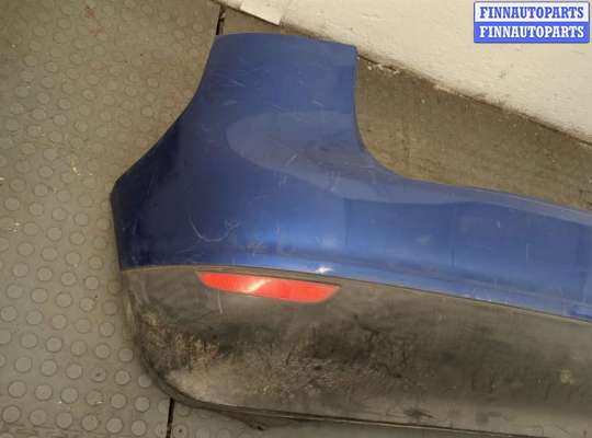 Бампер задний на Volkswagen Golf Plus (5M1)