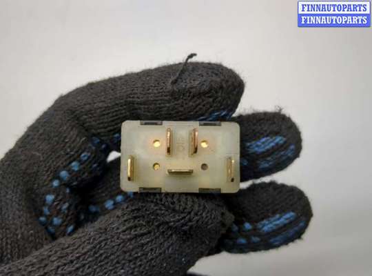 купить Кнопка стеклоподъемника (блок кнопок) на Peugeot 607 2000-2010