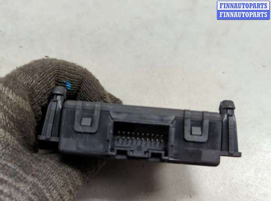 купить Блок управления интерфейсом на Volkswagen Passat 6 2005-2010