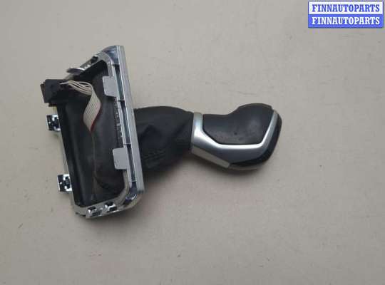 Чехол кулисы КПП на Volkswagen Tiguan II