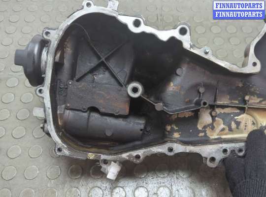 Крышка двигателя боковая