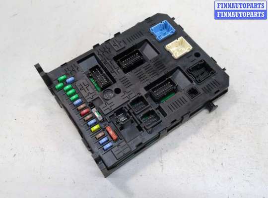 Блок управления BSI (Блок предохранителей) PG1206668 на Citroen Berlingo 2012-2018