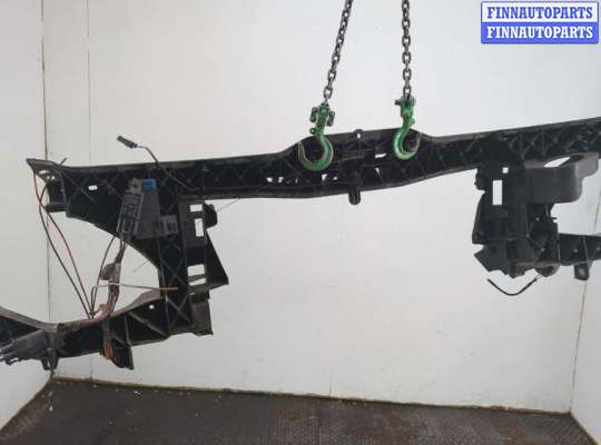 купить Рамка передняя (телевизор) на Mercedes Viano 2003-2014