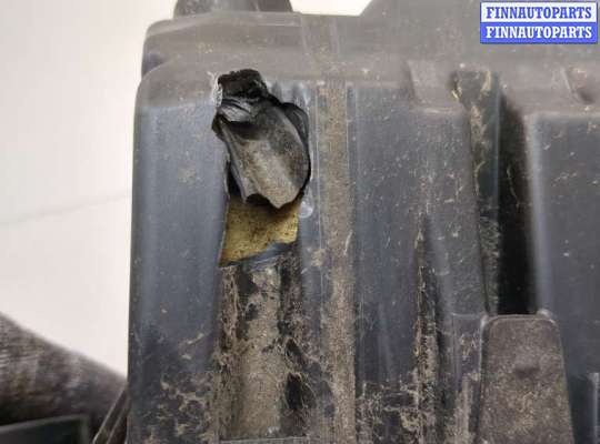 Корпус воздушного фильтра на Peugeot 308 I (T7)