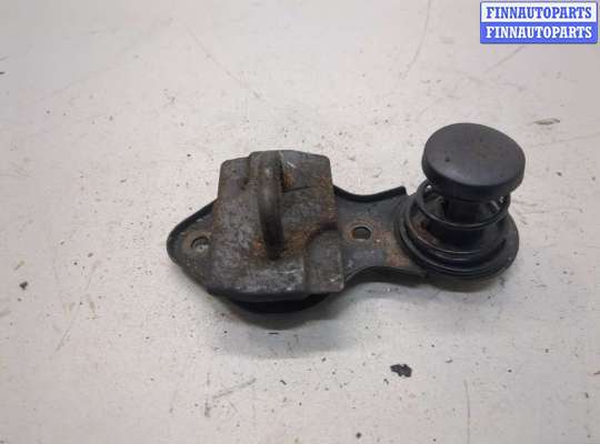 Замок капота MB1685025 на Mercedes GL X164 2006-2012