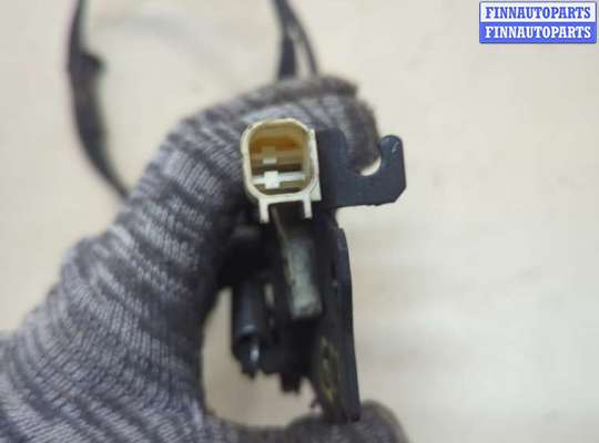 купить Замок капота на Ford Escape 2012-2015