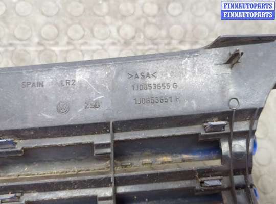 купить Решетка радиатора на Volkswagen Golf 4 1997-2005