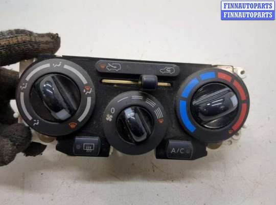 купить Переключатель отопителя (печки) на Nissan Micra K12E 2002-2010