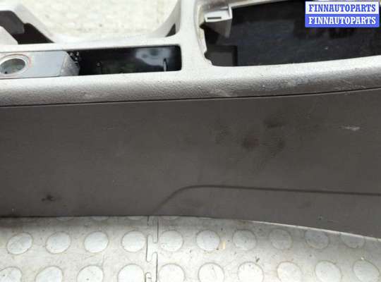 купить Консоль салона (кулисная часть) на Audi A4 (B6) 2000-2006