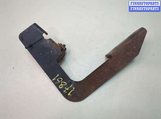 купить Кронштейн подножки на Chevrolet Trailblazer 2001-2010