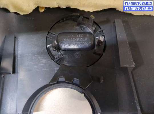 купить Кожух рулевой колонки на Volkswagen Jetta 6 2010-2018