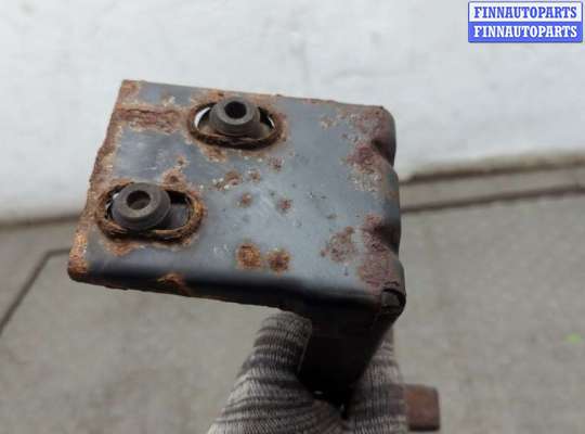 купить Кронштейн радиатора на Ford Explorer 2001-2006