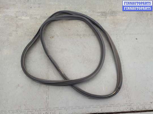 купить Уплотнитель на Lexus GS 2011-2020