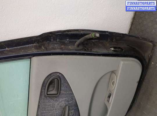 купить Стекло боковой двери на Renault Scenic 1996-2002