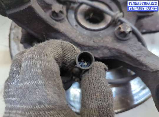 купить Ступица (кулак, цапфа) на Opel Zafira A 1999-2005